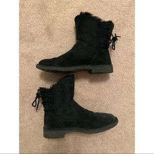 Ugg Naiyah lace back genuine shearling boot size 6